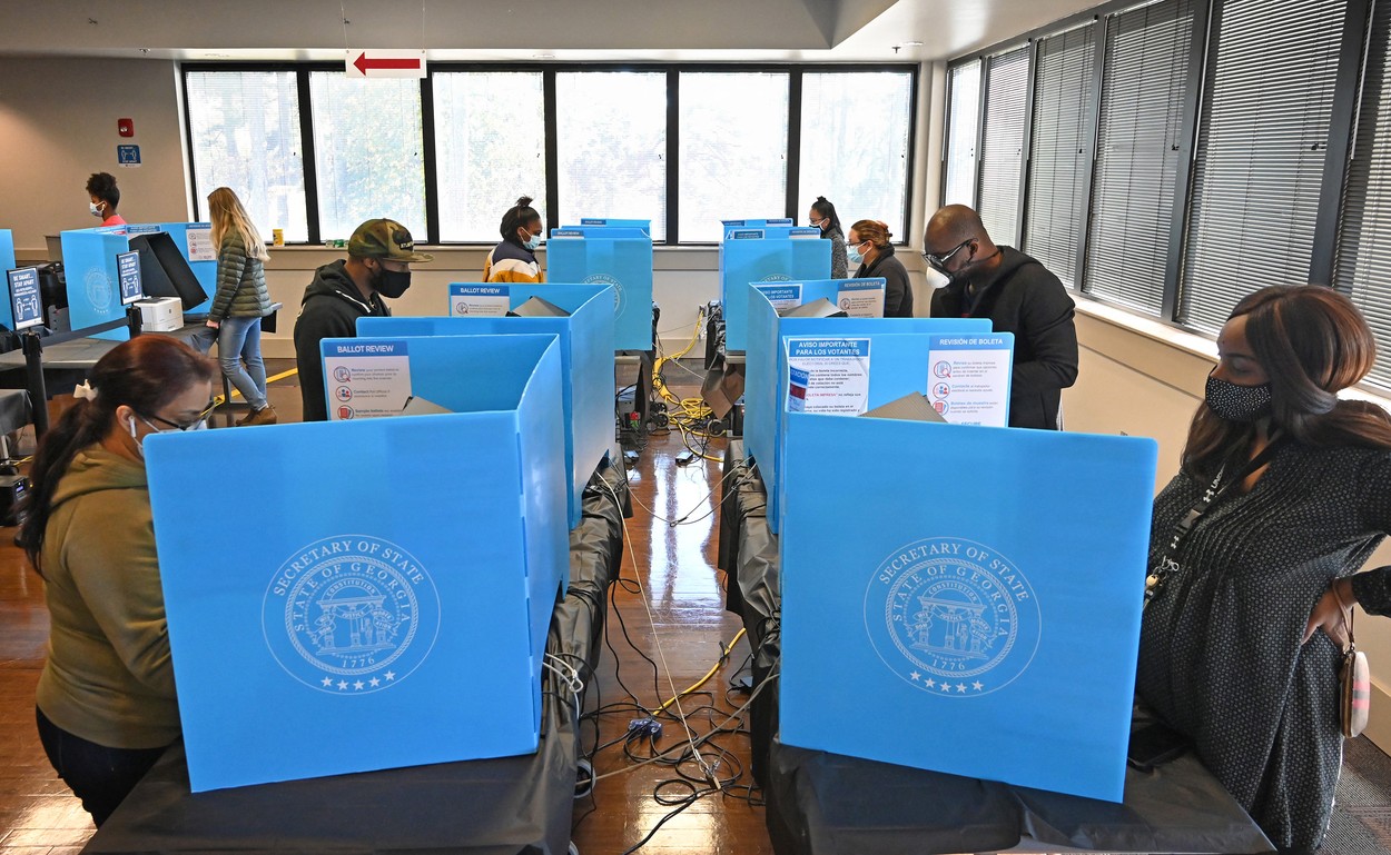 Pe 3 noiembrie s-ar putea să nu fie cunoscut președintele SUA: „Este o incertitudine fără precedent“