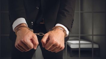 Laurențiu Baranga, reținut pentru 24 de ore. A fost audiat timp de 7 ore, iar domiciliul din Râmnicu Vâlcea i-a fost percheziționat