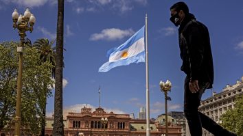 Argentina are cea mai mare rată de pozitivare. 12.500 de îmbolnăviri zilnice, în medie, în ultima săptămână