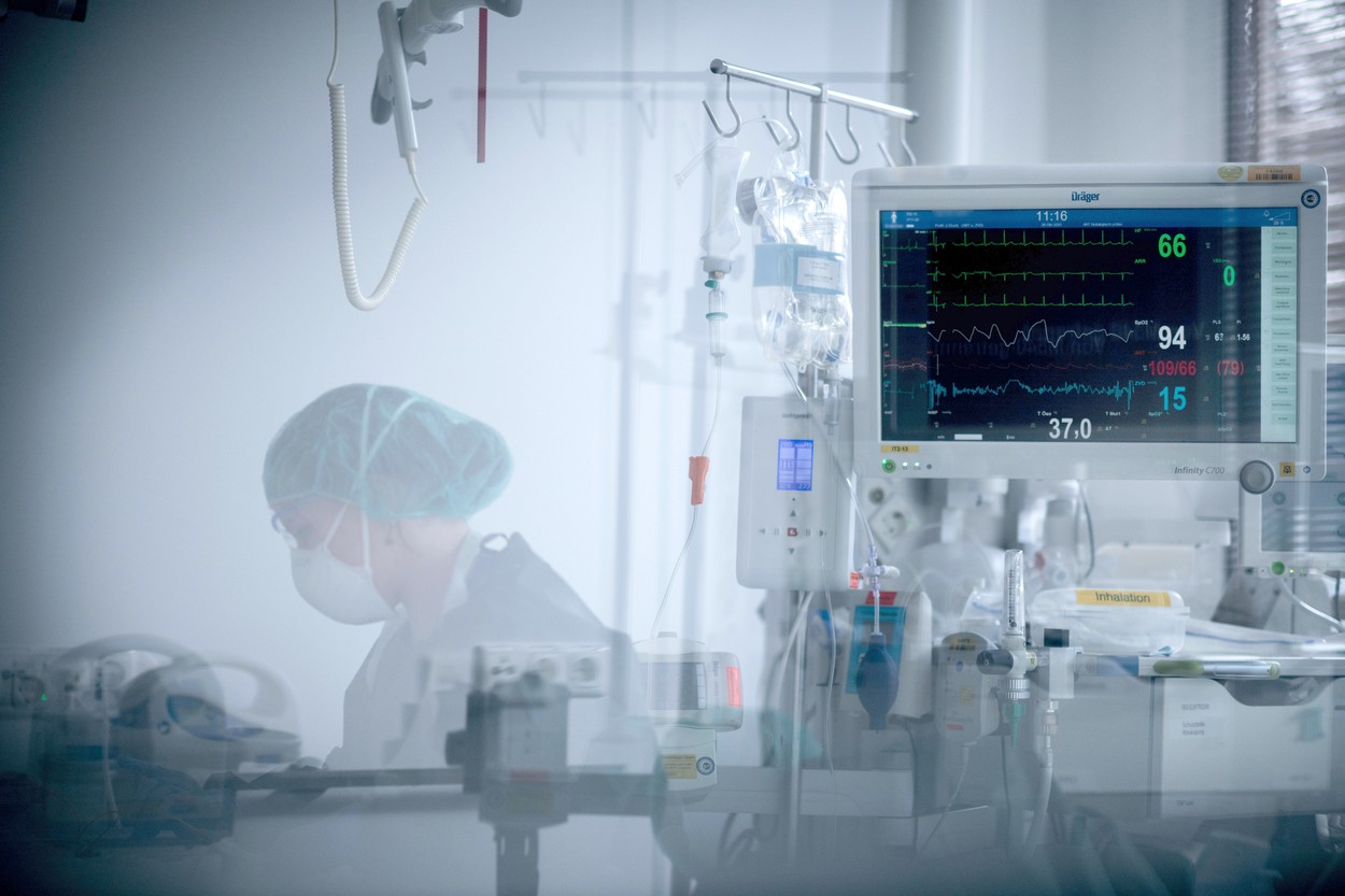 Județele cu cele mai multe îmbolnăviri. Bucureștiul are peste 900 de infectări în ultimele 24 de ore