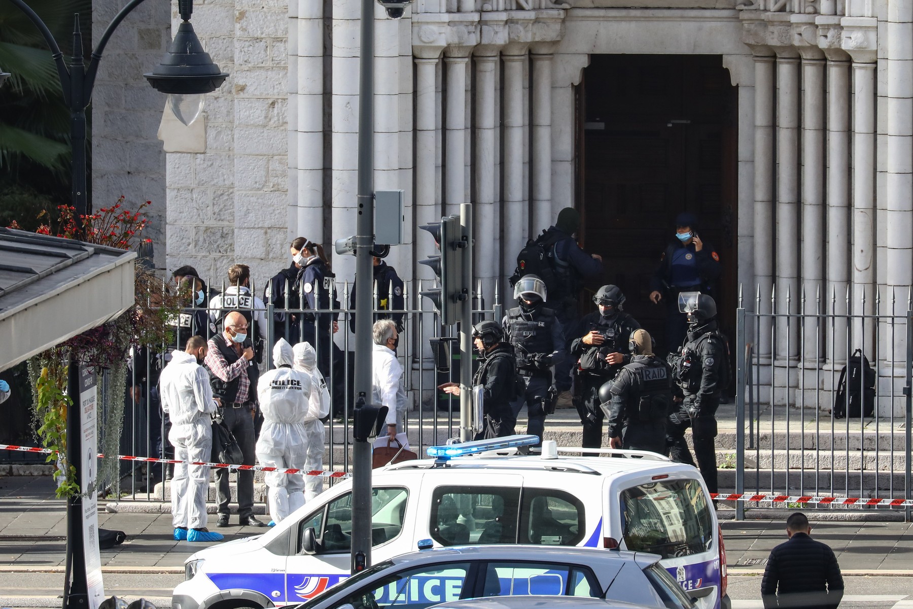 Atacatorul de la Nisa ar fi avut un complice. Suspectul a fost arestat