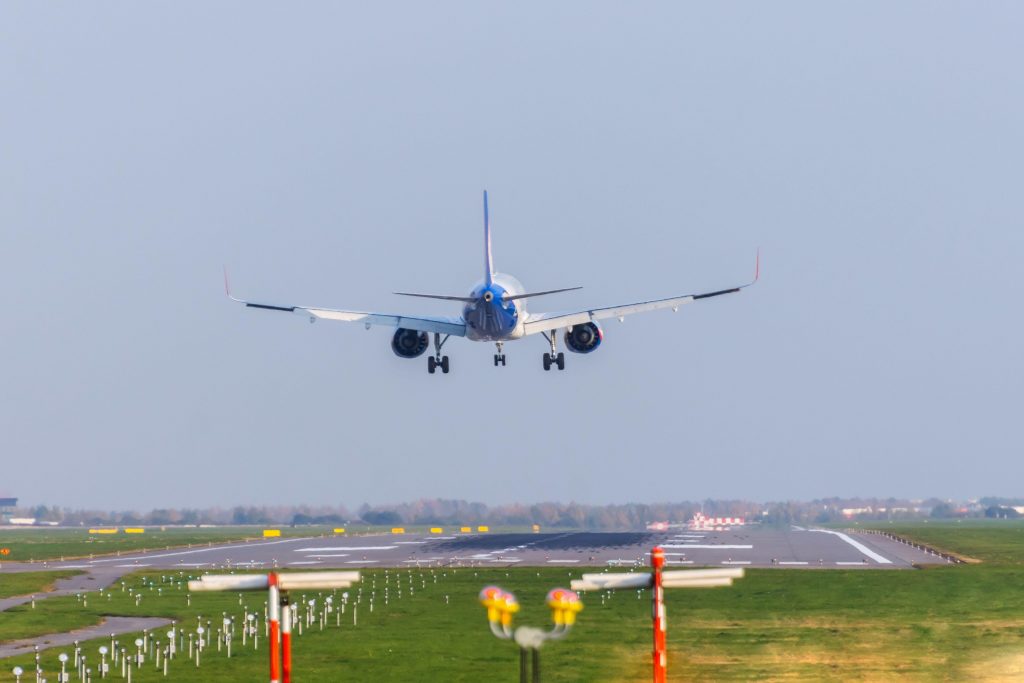 Blue Air schimbă programul de zbor către Marea Britanie, Spania, Belgia, Franța, Olanda și Danemarca