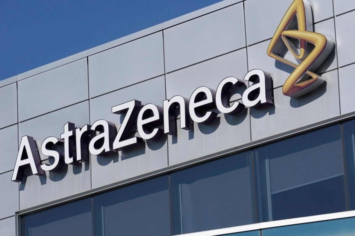 Vaccinul împotriva Covid-19, produs de AstraZeneca, generează un răspuns imun puternic la vârstnici