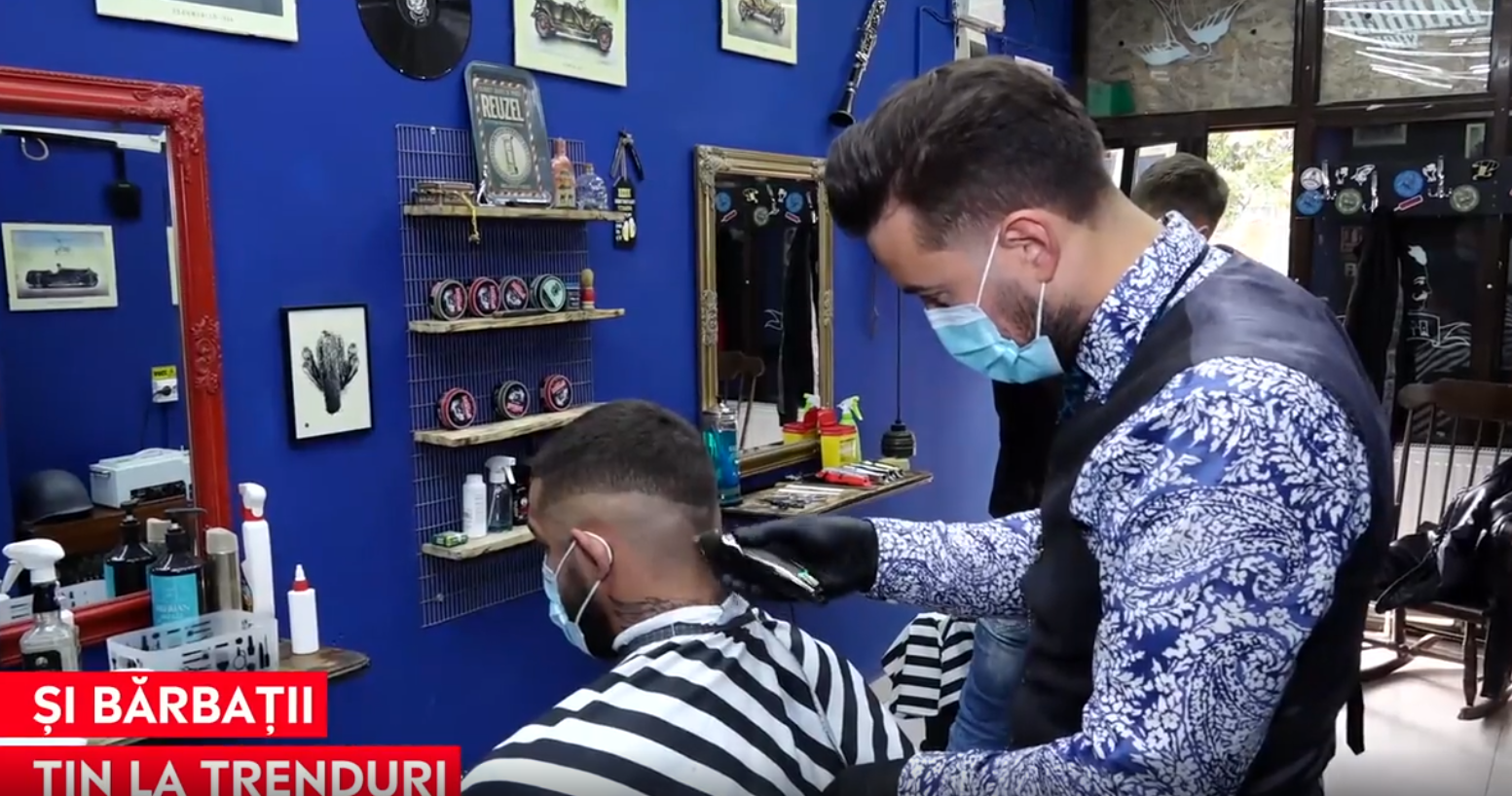 Bărbaţii sunt tot mai atenţi la cum arată. Cât scot din buzunar pentru o tunsoare