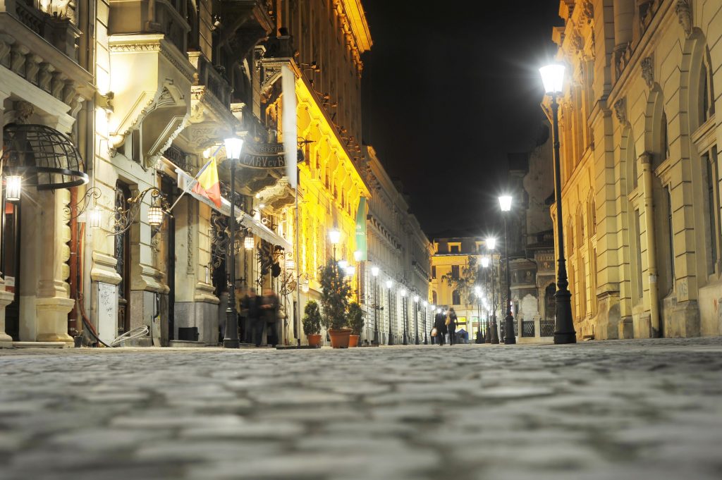 Restricțiile pe timp de noapte în România, criticate de un avocat: „Nu văd o eficiență efectivă”
