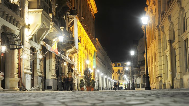 Restricțiile pe timp de noapte în România, criticate de un avocat: „Nu văd o eficiență efectivă”