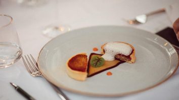 Bucătarii se adaptează. Un chef din Iași renunță la fine dining și gătește fain pentru corporatiști