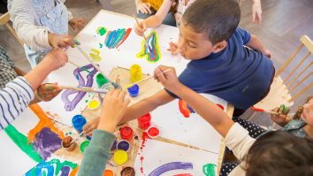 Preșcolarii și elevii din învățământul primar intră de vineri în vacanță