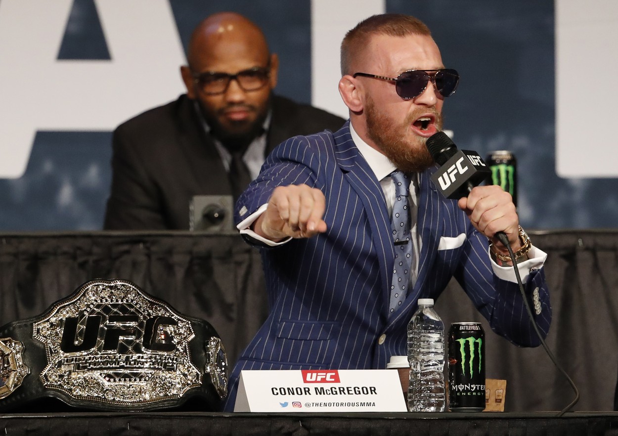McGregor revine în cușcă. I-a acceptat provocarea unui fost adversar înainte de meciul cu Manny Pacquiao