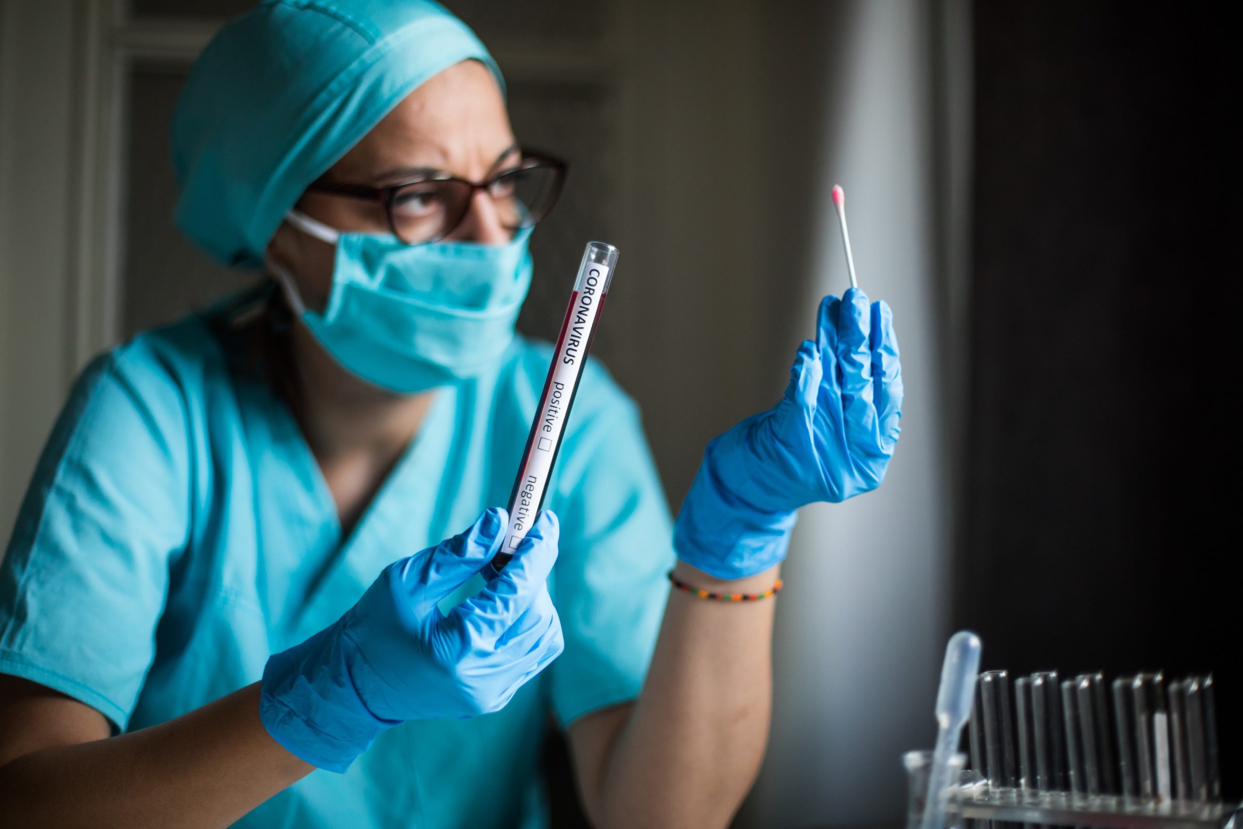 Coronavirus în România, 2 noiembrie. 4.041 de cazuri noi în ultimele 24 de ore. Puțin peste 10.000 de teste efectuate