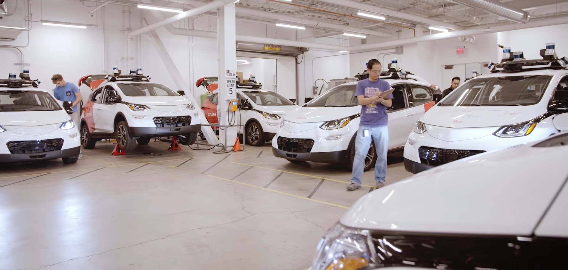 General Motors își testează mașina autonomă pe străzile din San Francisco. Nu va exista un șofer de rezervă