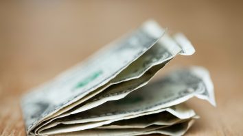 Domeniile care au învins pandemia. Unde se câștigă mai bine