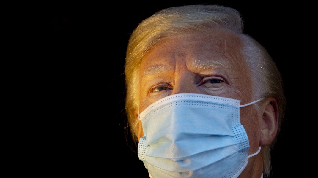 Trump a știut că are COVID-19, dar nu a dezvăluit rezultatul testului rapid. În așteptarea rezultatului la al doilea test, a participat la o emisiune TV. LIVE UPDATE