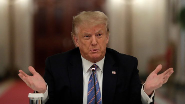 Trump va fi externat în această noapte: „Mă simt foarte bine. Nu vă temeți de COVID”
