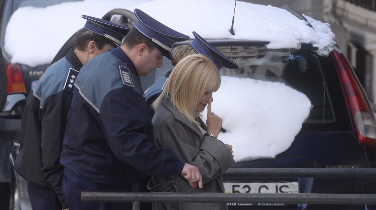 Udrea rămâne în închisoare pe timpul judecării recursului în casaţie. Judecătorii au respins cererea fostului ministu