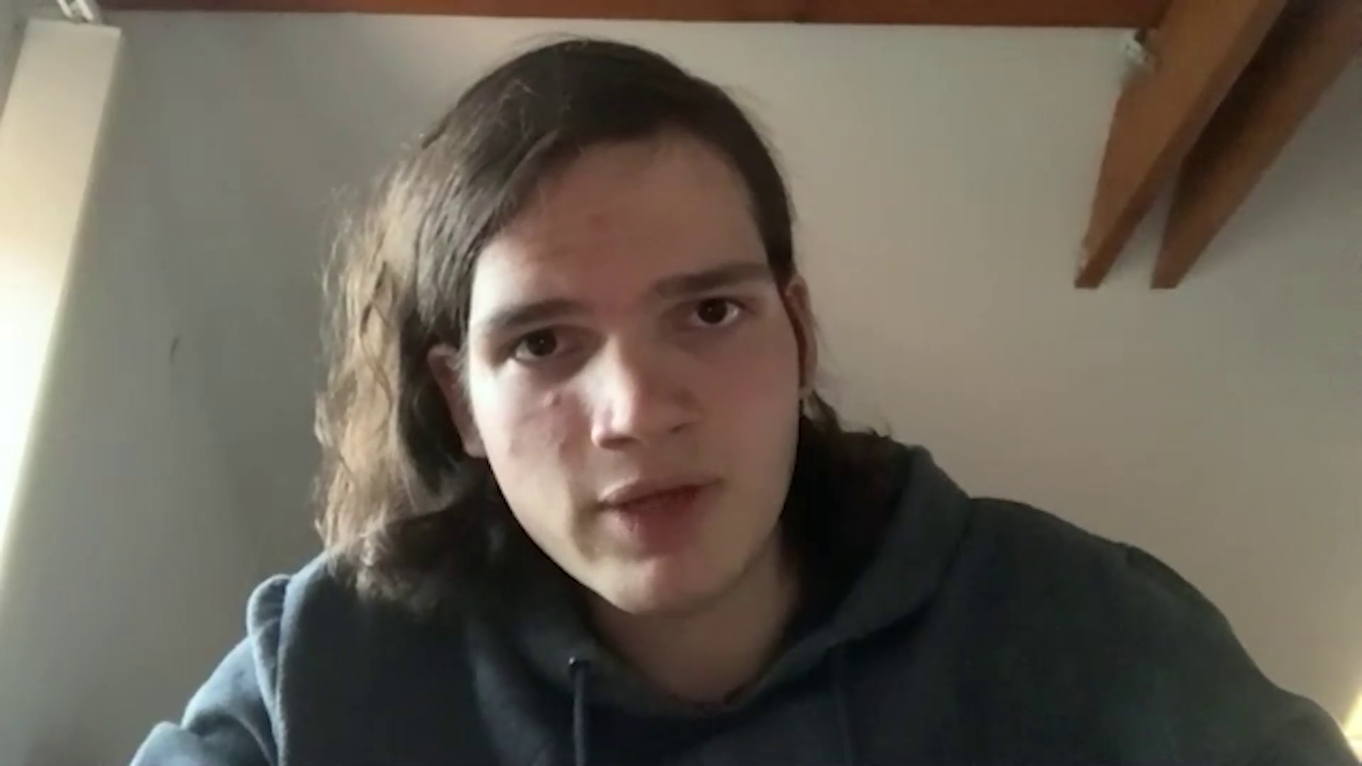 Diferența dintre școlile particulare și cele publice. Mărturia unui elev din Cluj după ce s-a mutat de la stat la privat