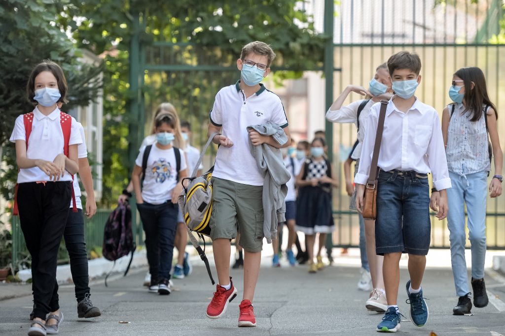 Pandemia a afectat activităţile extraşcolare pentru elevi