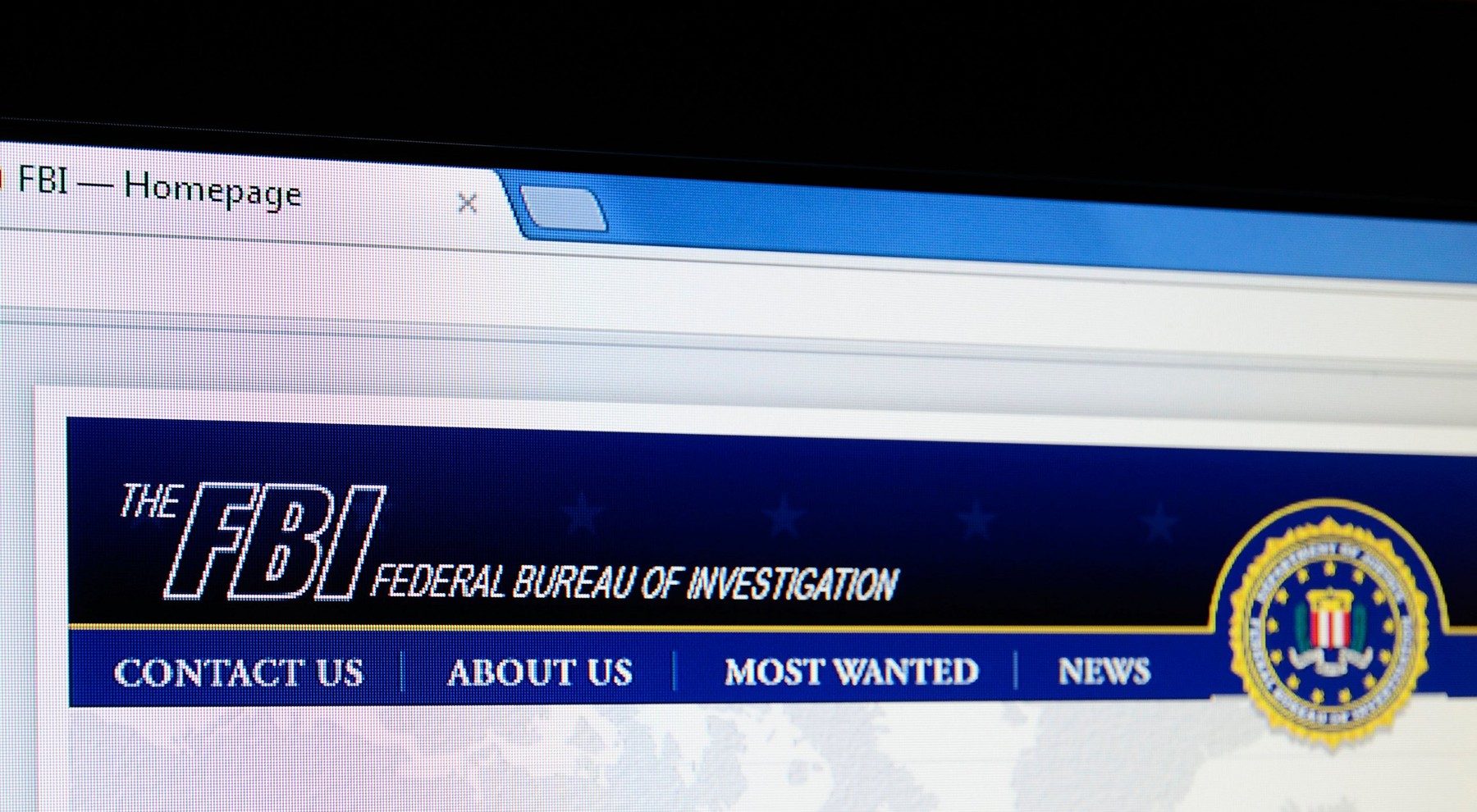 Rețea internațională de spălare de bani, destructurată de FBI și Europol. Cum acționau infractorii