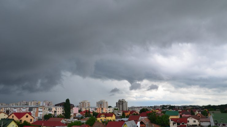 Sudul și estul țării sunt sub Cod galben de ploi, de azi până vineri