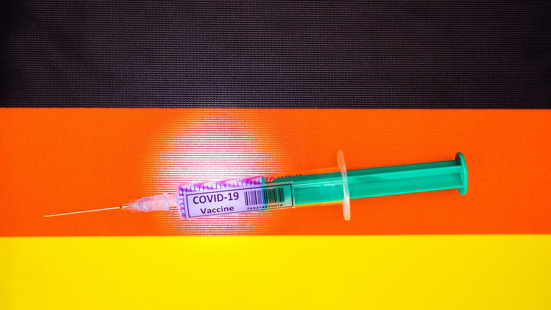 Germania anunță când vor fi vaccinate primele persoane împotriva coronavirusului