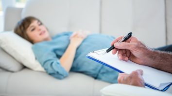 Medicii francezi riscă un an de închisoare și 15.0000 de euro amendă pentru eliberarea certificatelor de virginitate