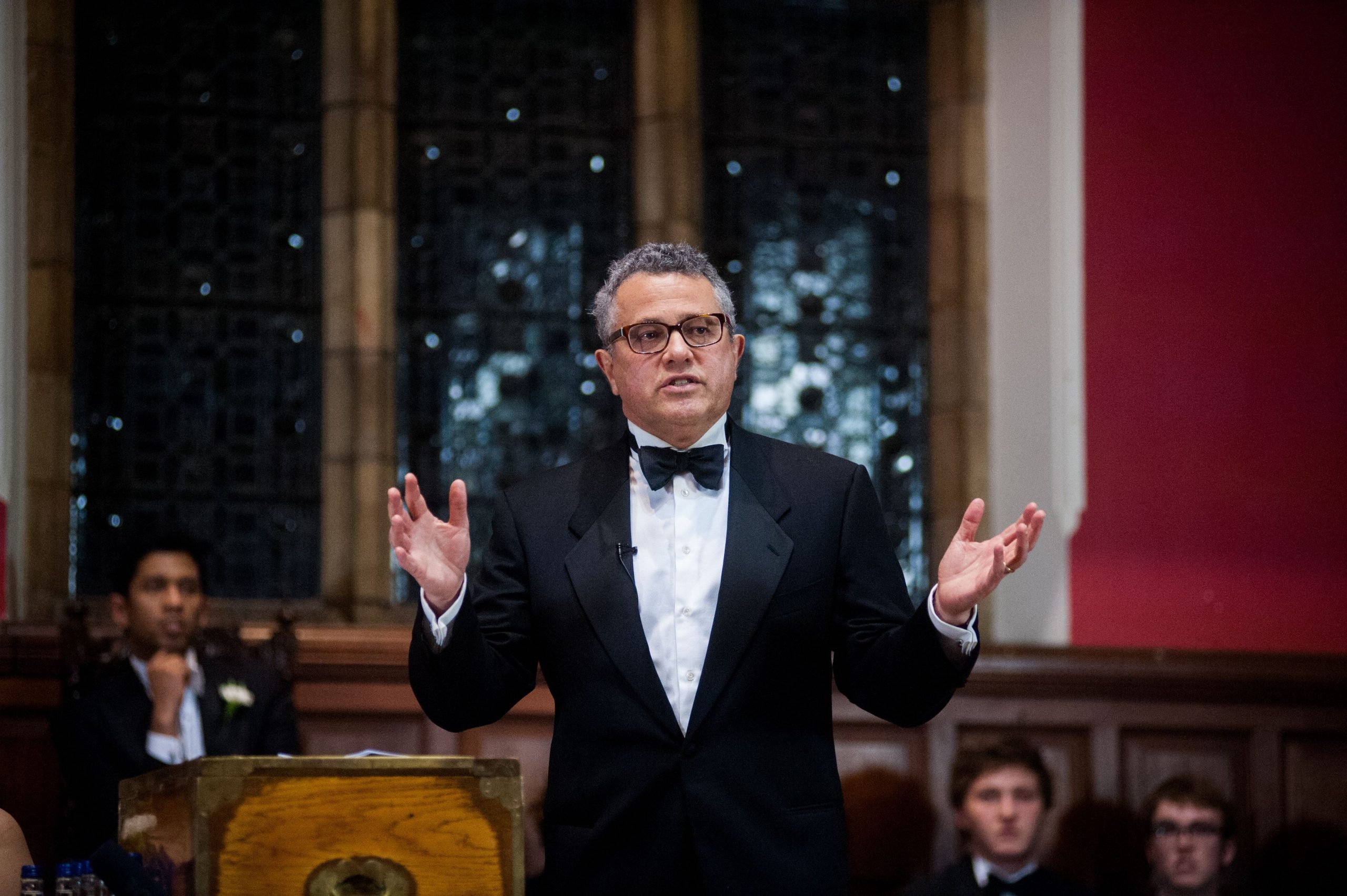 Jeffrey Toobin, suspendat din funcție pentru incidentul de pe Zoom. „Nu știam că am camera pornită. Credeam că nu mă vede nimeni”