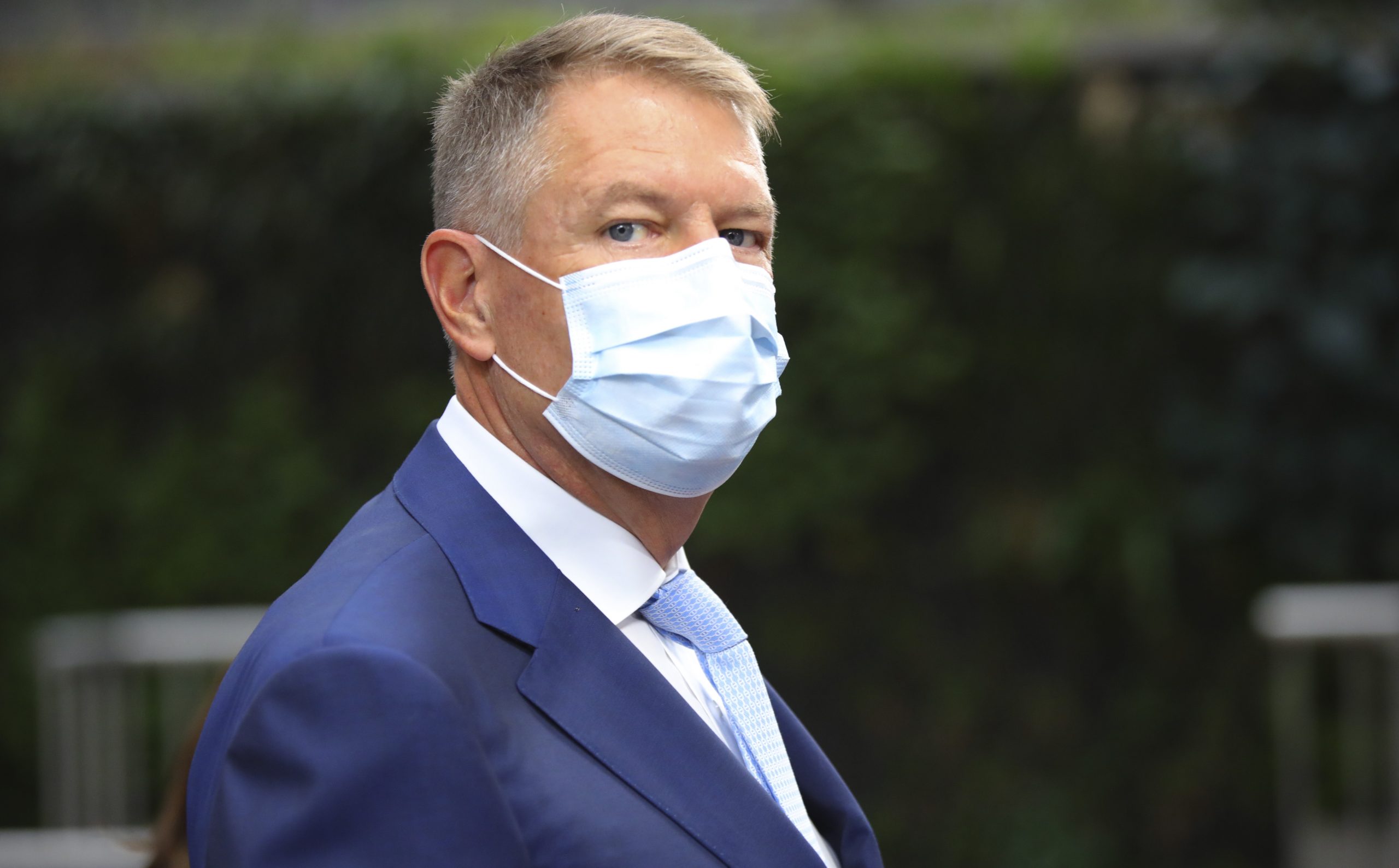 Klaus Iohannis: „Măsurile de restricție sunt inevitabile. Tendința e de creștere accelerată a ratei infectărilor”