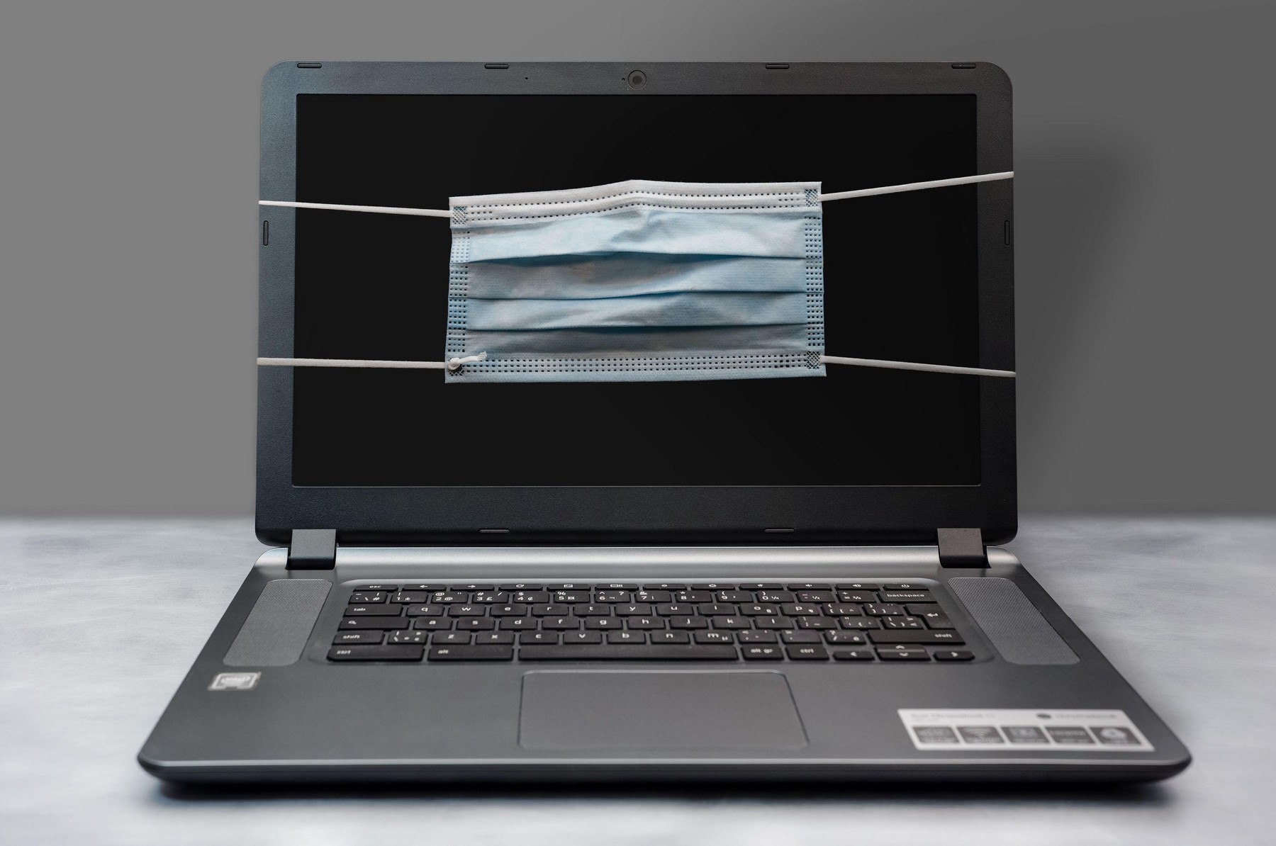 Hackerii au lovit companiile farmaceutice. Recomandările experților ca să te protejezi