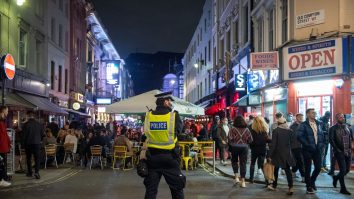 Londra restricții