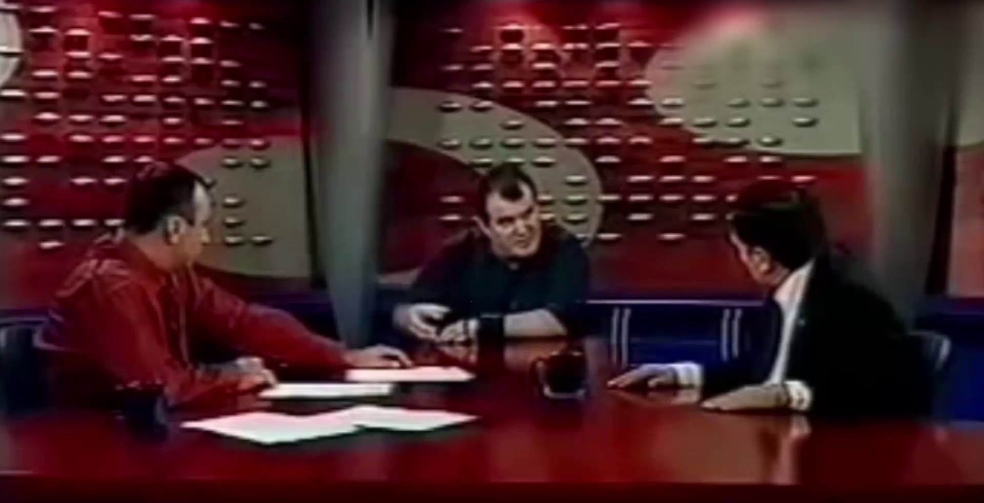 FCSB a câștigat cu 3-2 derby-ul cu Dinamo. „Câinii” vor VAR. Cine a prezis VAR-ul în urmă cu 18 ani