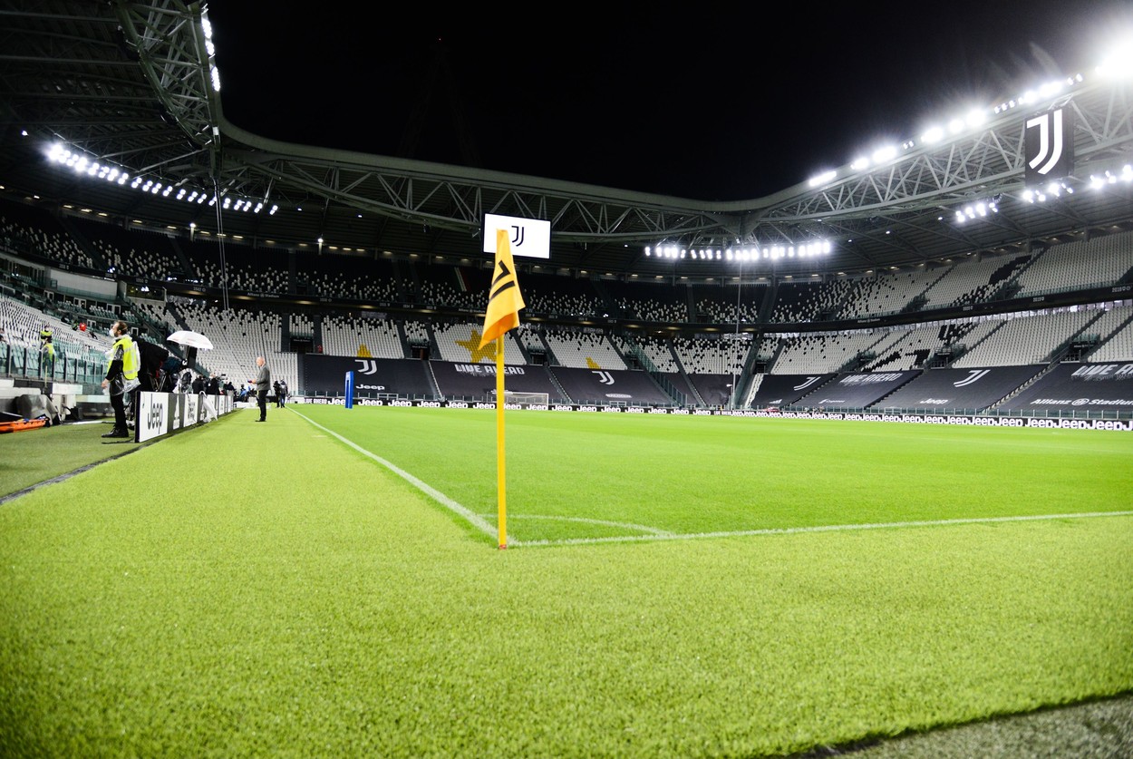 Cristiano Ronaldo, fără rival. De ce nu s-a prezentat Napoli  la Torino pentru meciul cu Juventus