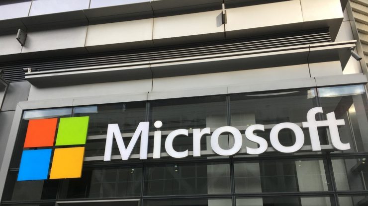 Microsoft și SpaceX au semnat un acord pentru extinderea tehnologiei cloud. Cum poate ajuta această cooperare