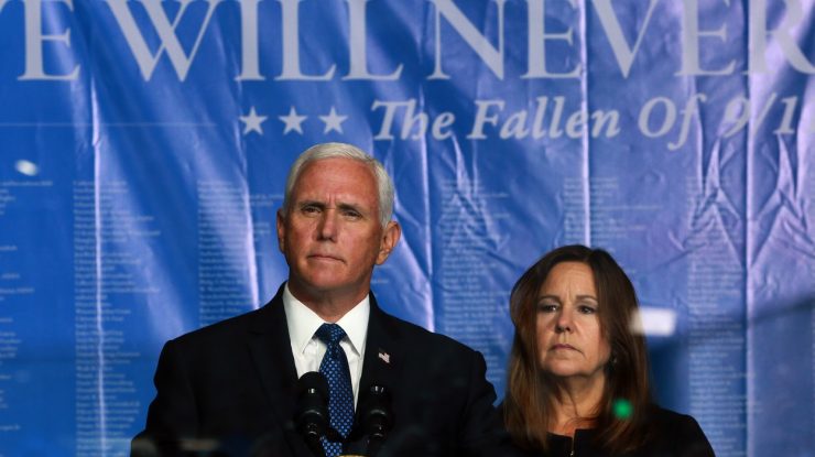 Mike și Karen Pence