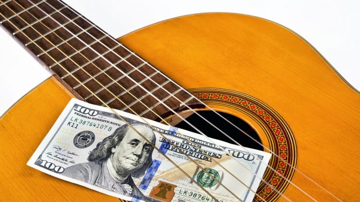 Melodiile „neortodoxe” generează bani pentru Biserica Anglicană