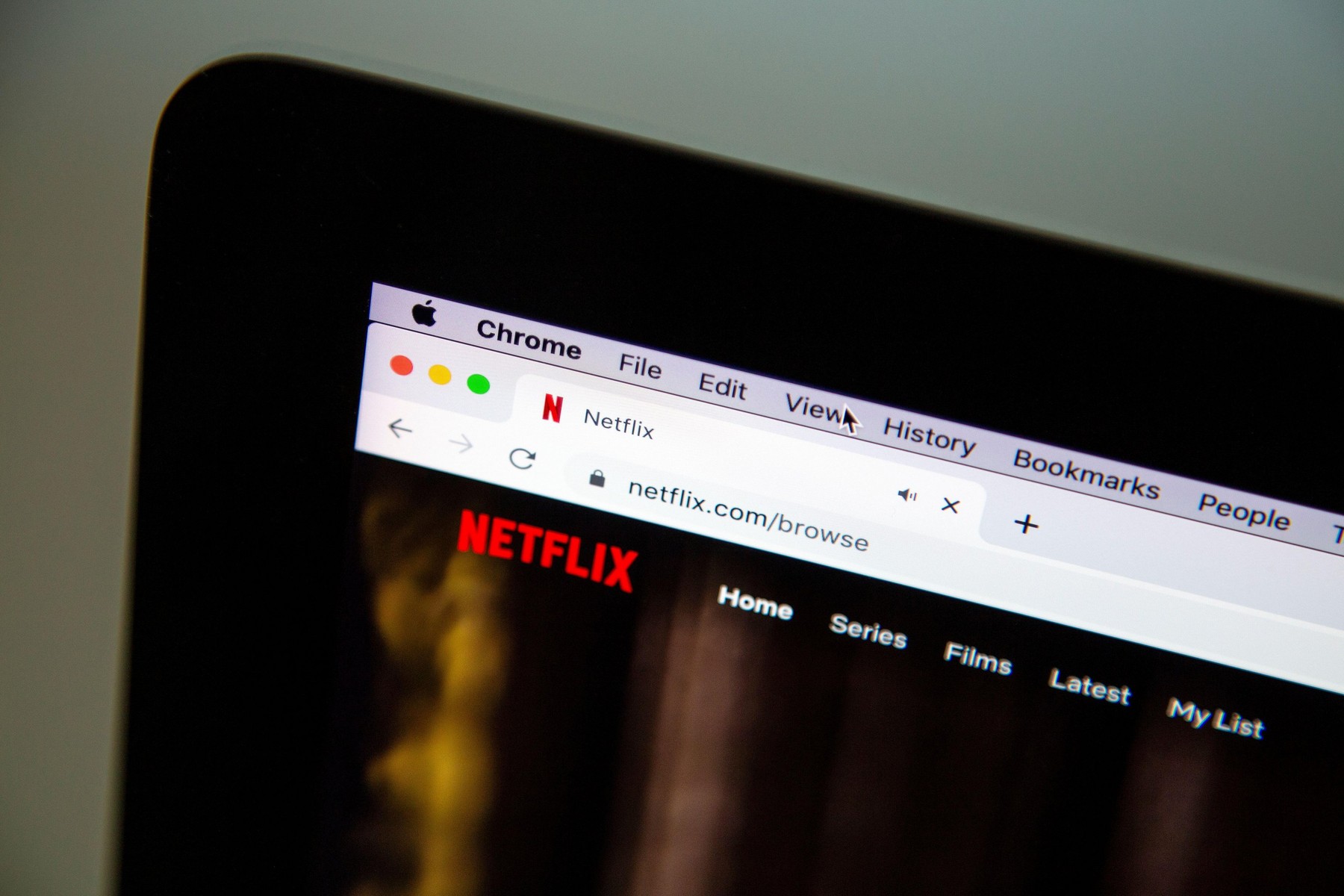 Netflix anunță filme noi. Care sunt titlurile „perfecte pentru sărbători”