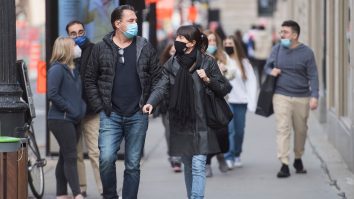 STUDIU. Bărbații iubesc mai mult decât femeile. Câți ani durează dragostea în viețile românilor