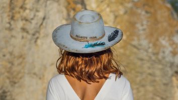 Pălăria, accesoriul care este un indicator al statutului social