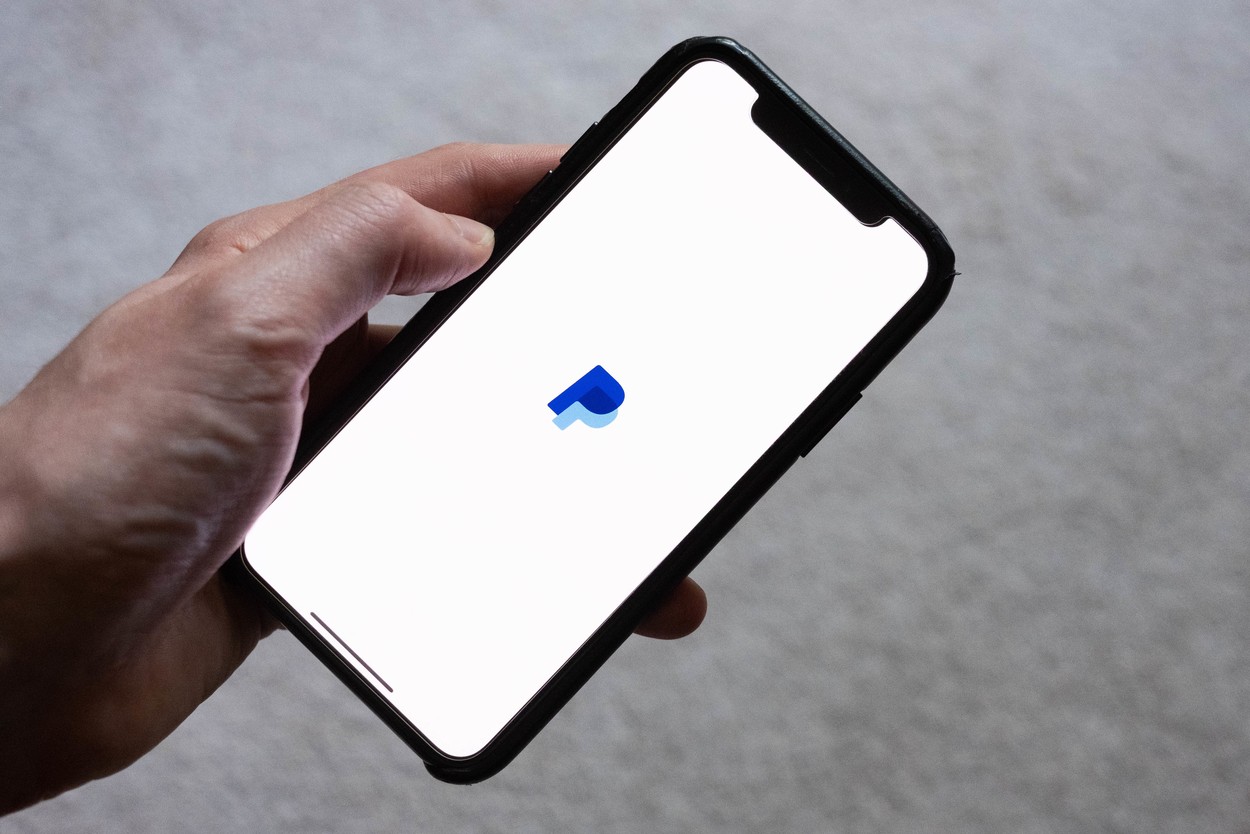 Mutare interesantă pentru PayPal. Vei putea să cumperi, să deții sau să vinzi monede virtuale