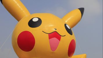 Cardurile, înlocuite cu mingi Pokemon. În ce țară se întâmplă