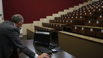 Rectorii vor putea fi veşnic la şefia Universităţilor