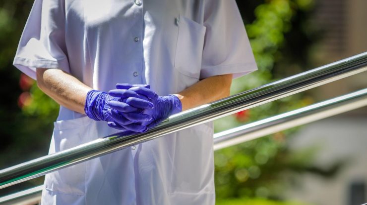 Trei asistente medicale au murit de Covid-19 în ultimele 24 de ore. „Sacrificiul lor, un ultim semnal de alarmă”