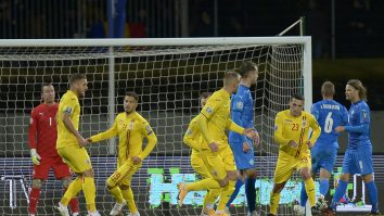„Tricolorii” ratează calificarea la un nou turneu final, după înfrângerea cu Islanda, scor 2-1