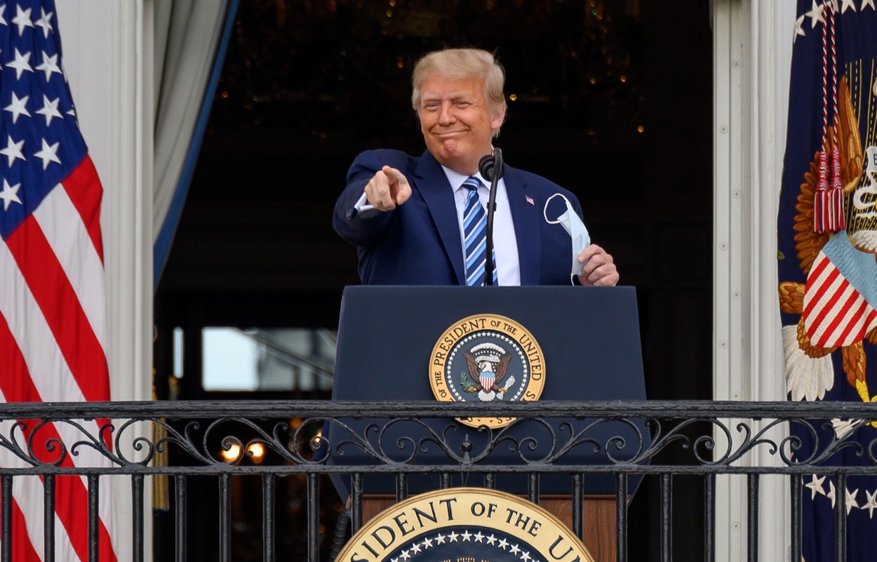 Trump și-a făcut apariția ca un star rock: „În primul rând, mă simt grozav. Nu ştiu voi”