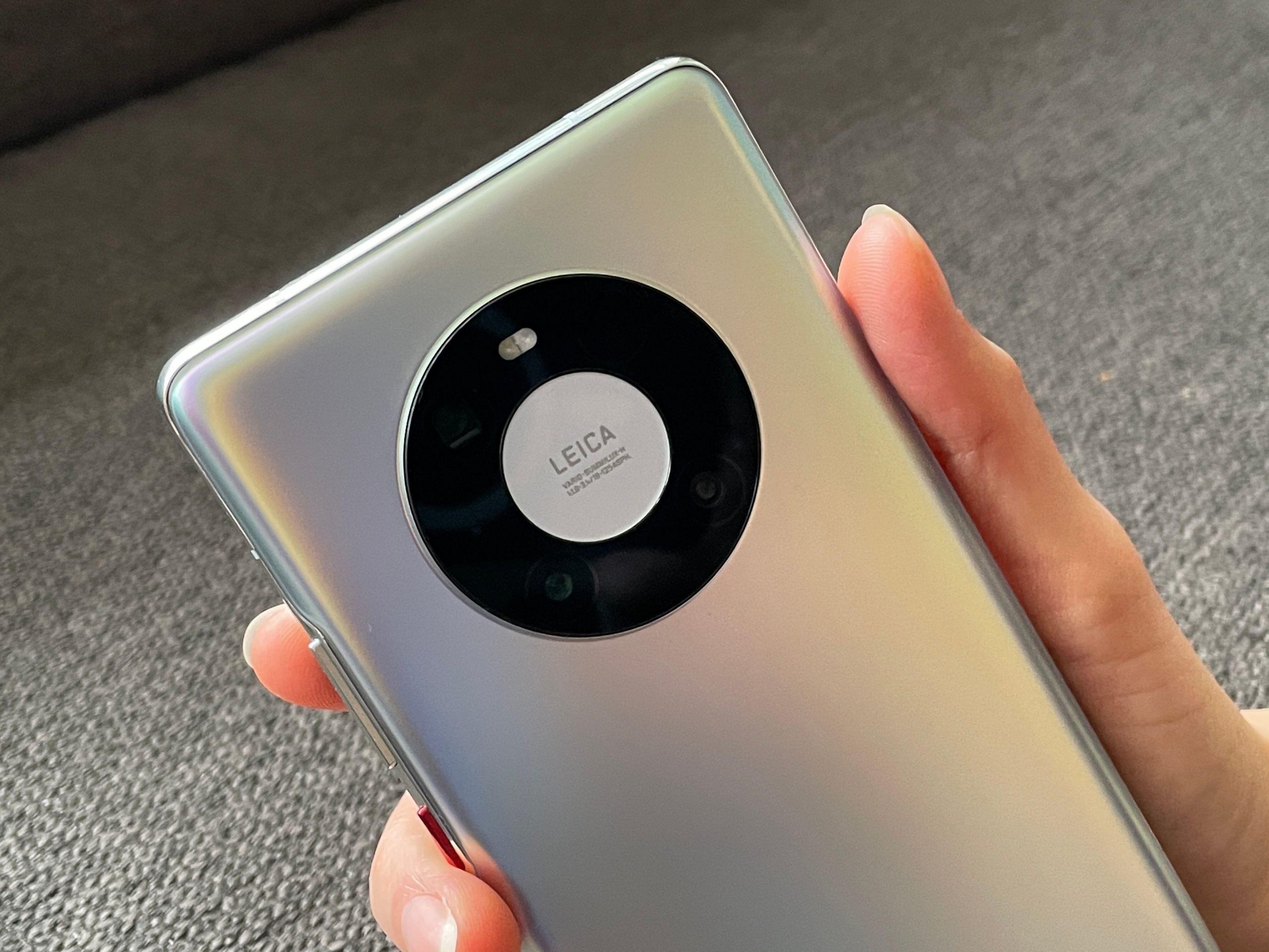 Huawei a lansat noua serie de telefoane Mate 40. Prețurile și specificațiile tehnice