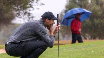 Rafael Nadal a dat racheta pe crosă