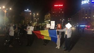 Protest HoReCa în Piața Victoriei: „Statul a vorbit, dar nu a făcut nimic concret”