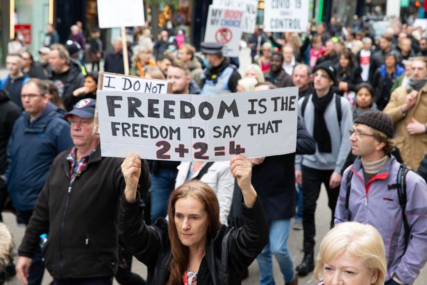 Proteste anti-restricții în Londra, după creșterea nivelului de alertă