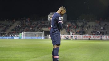 Kylian Mbappe a făcut un gest emoționant pentru unul dintre fanii PSG, diagnosticat cu cancer