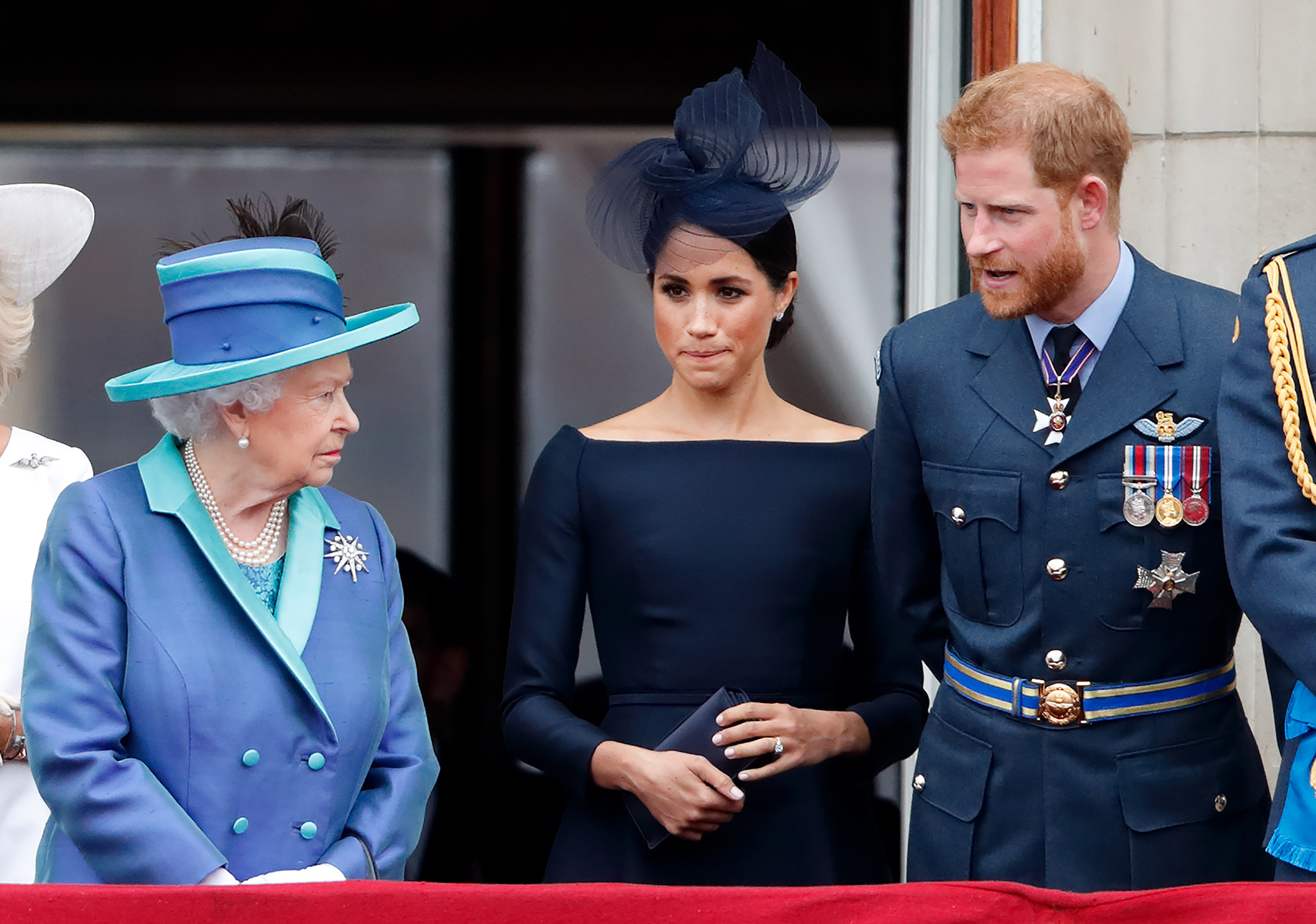 Prințul Harry și Meghan Markle i-au transmis reginei Elisabeta că nu se vor întoarce ca membri ai familiei regale