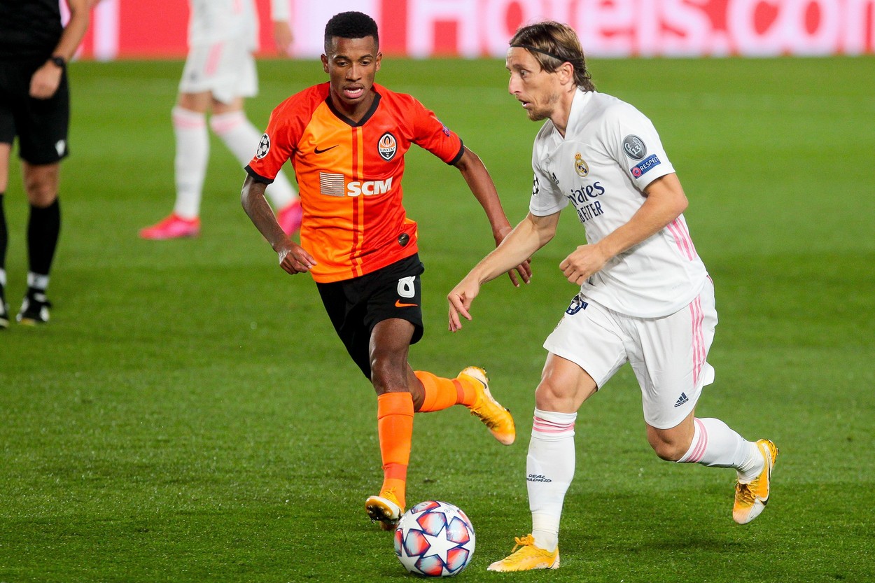 Noi rezultate-surpriză în Champions League. Real Madrid a călcat strâmb în fața unei echipe decimate de COVID